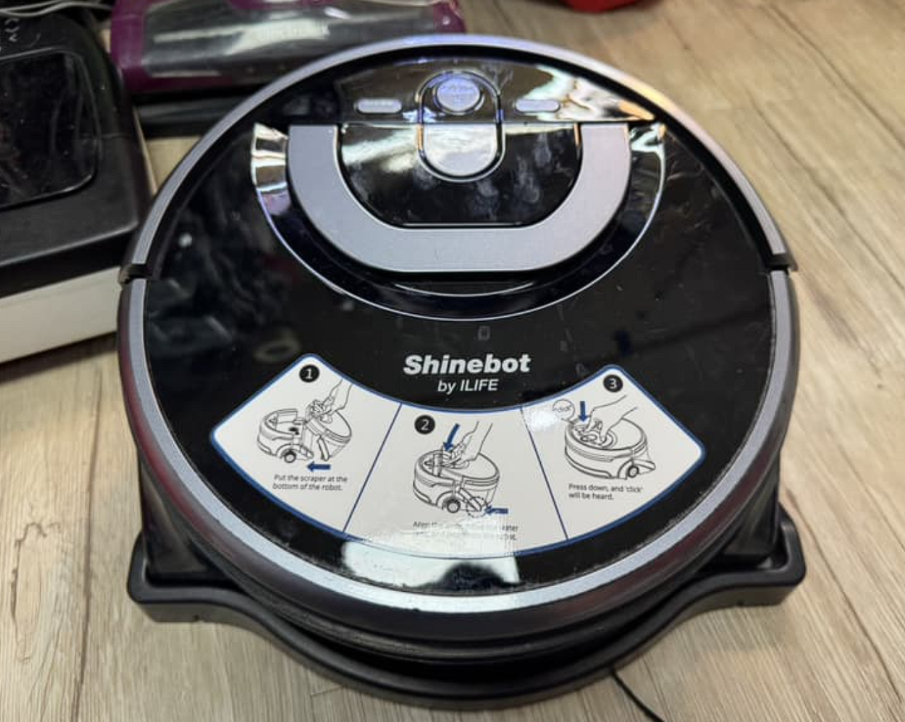 【奇機通訊】ILIFE Shinebot W400 洗地機器人 維修電池 維修 清潔 保養